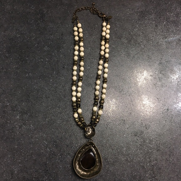 Chico’s necklace with crystal like pendant - Picture 5 of 5